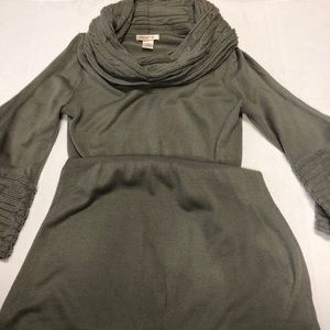 Arden B Turtle Neck Gray Dress